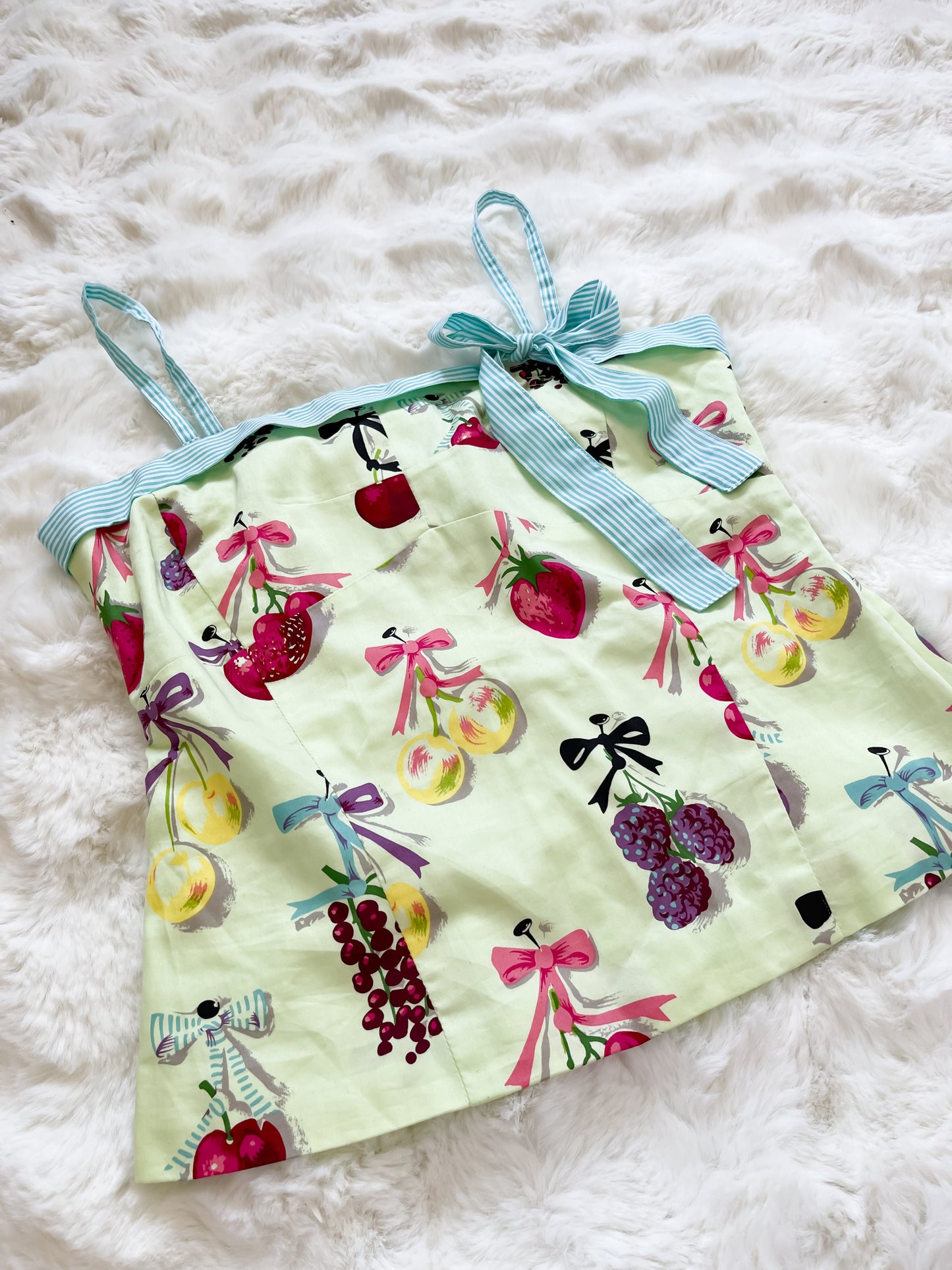 Vintage Fruit Top