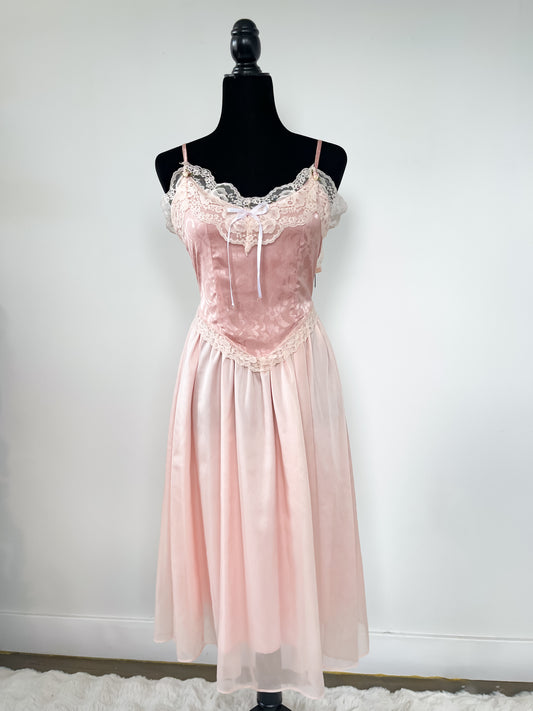 Coquette Lace  Dress in Baby Pink