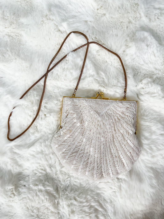 Vintage Beaded Shell Crossbody Bag in Pearl